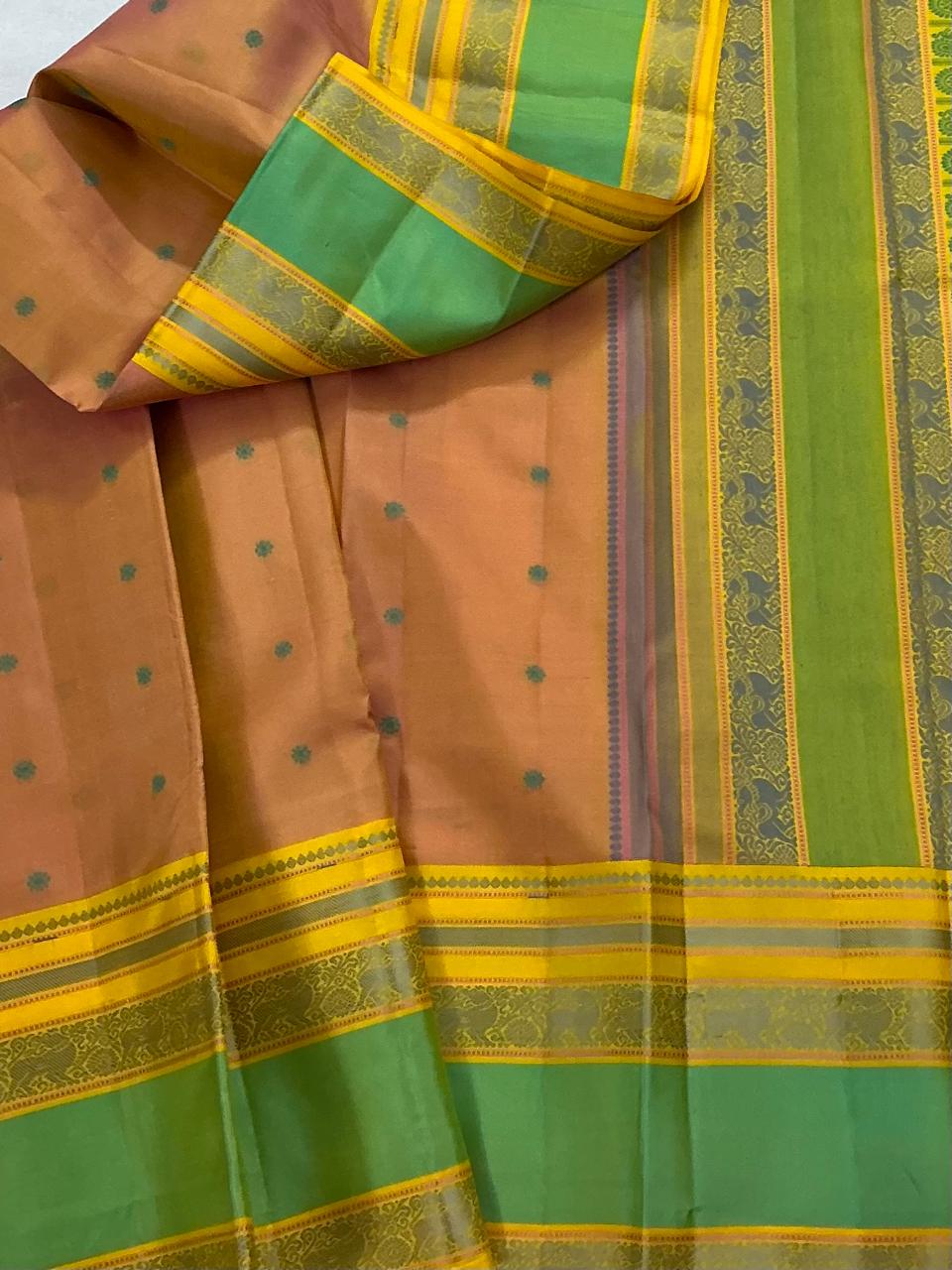 No Zari Kanjivaram Soft Silk : Peach Rust & Sampanga
