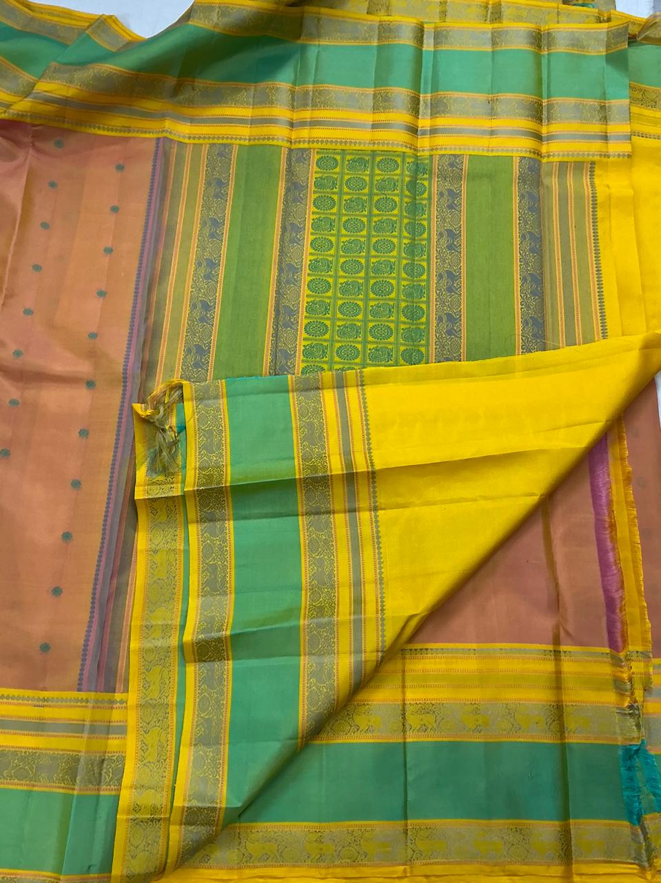 No Zari Kanjivaram Soft Silk : Peach Rust & Sampanga
