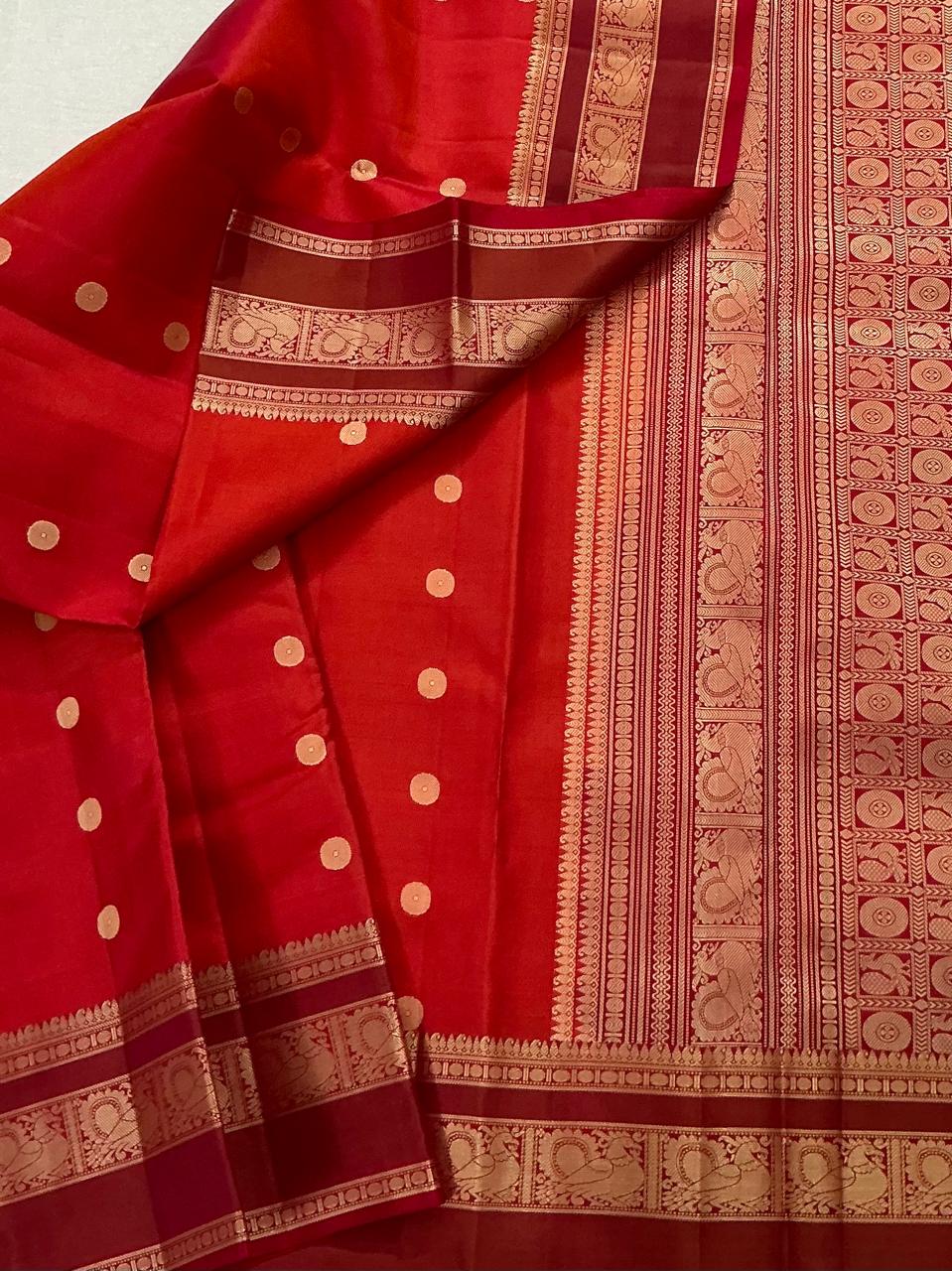 No Zari Kanjivaram Silk : Earthy Red & Wine Maroon