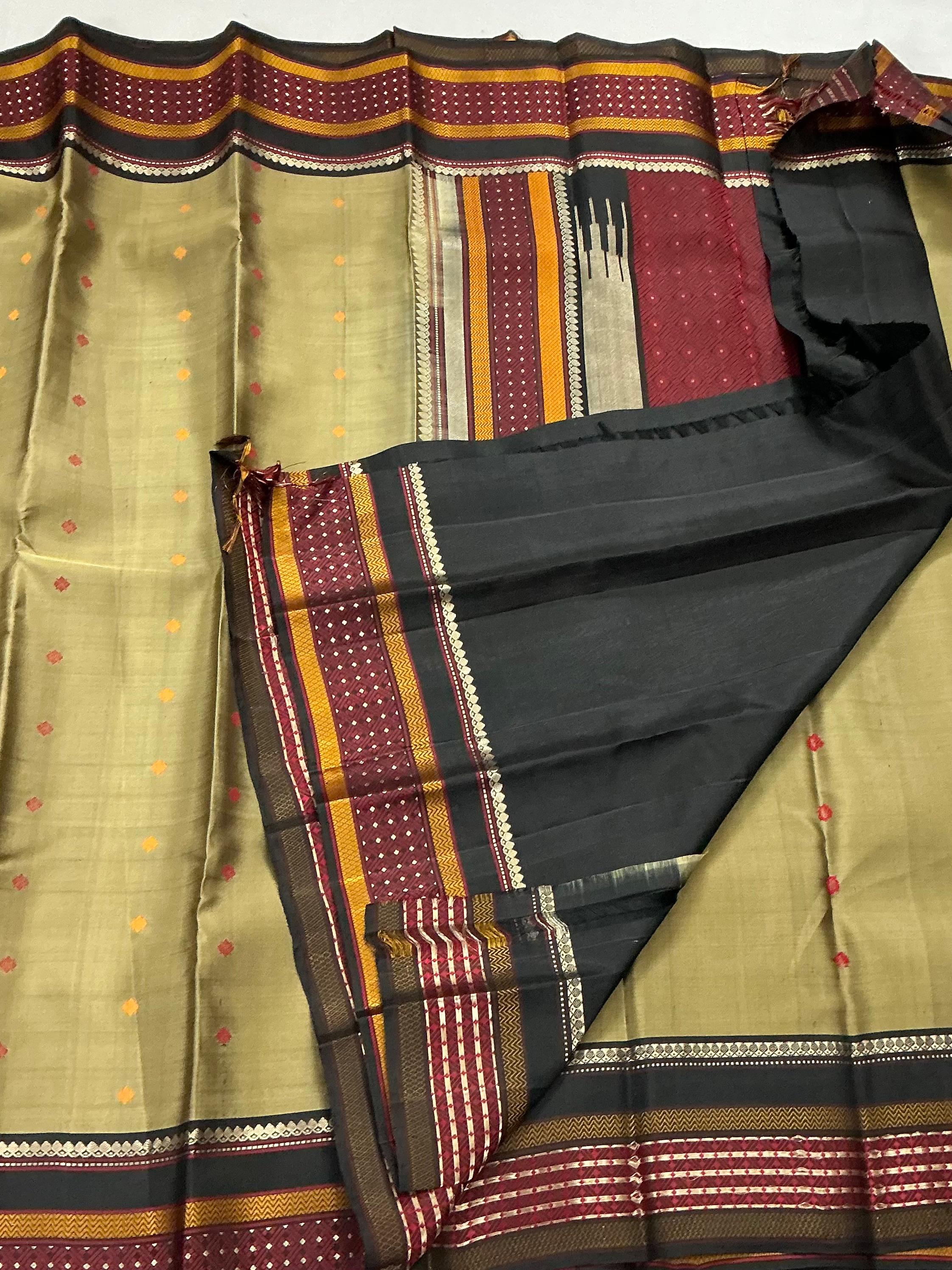 No Zari Kanjivaram Silk : Khakhi & Black