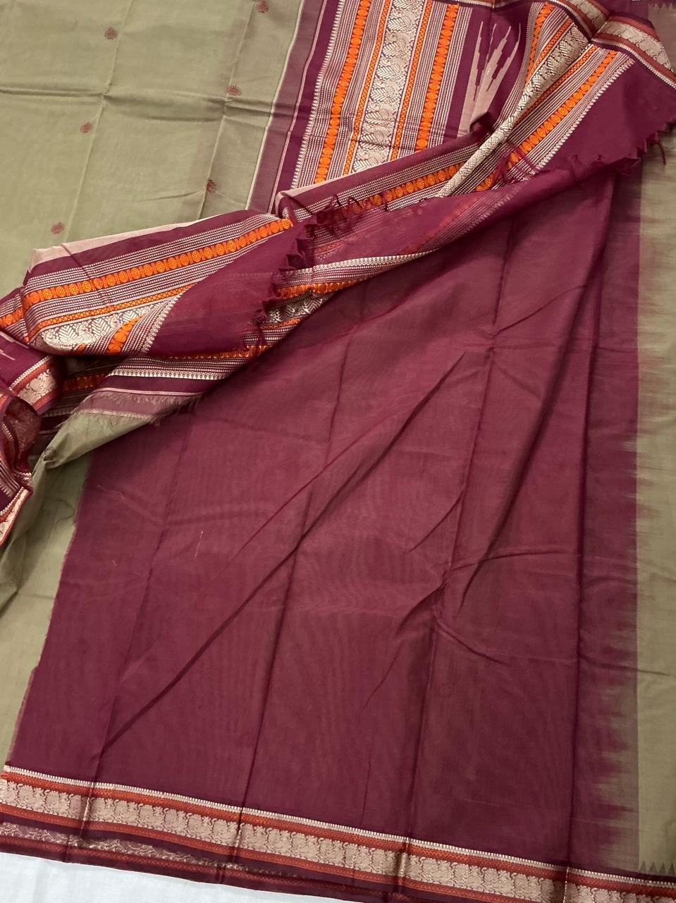 Handwoven Kanchi cotton with Silk borders Korvai :   Olive Green & Arakku