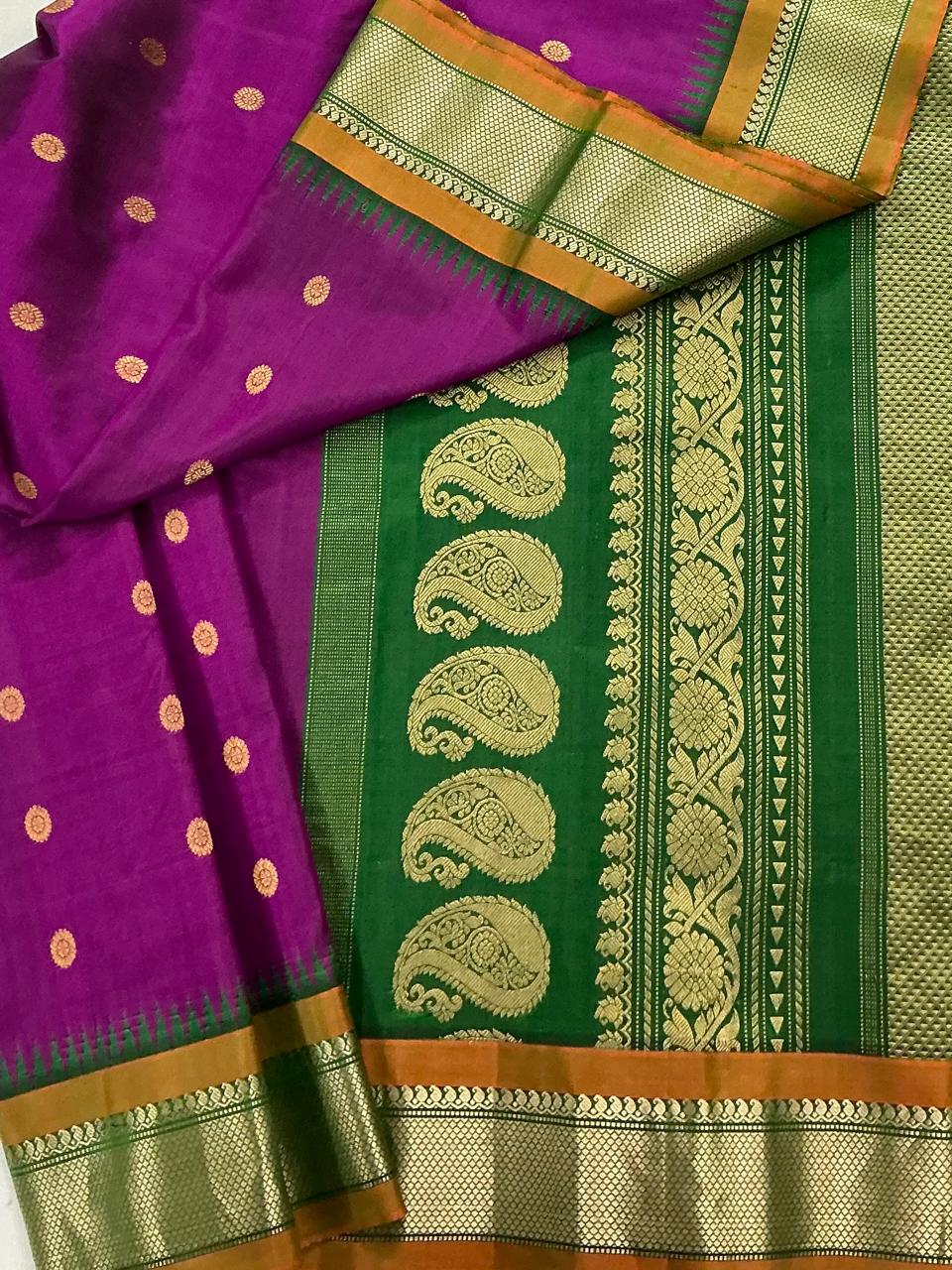 Kuttu Gadwal Silk
