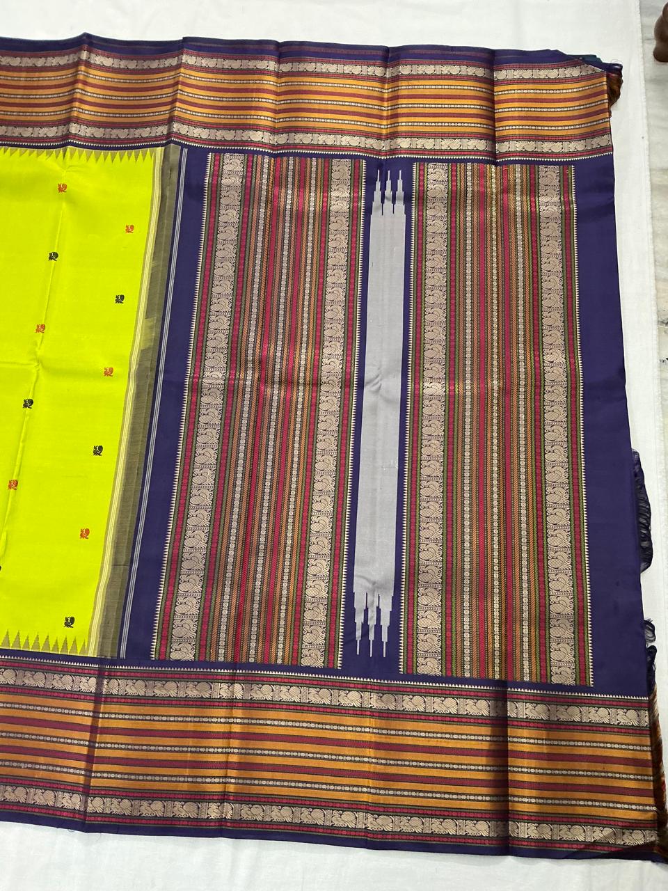 No Zari Kanji Silk (Green)