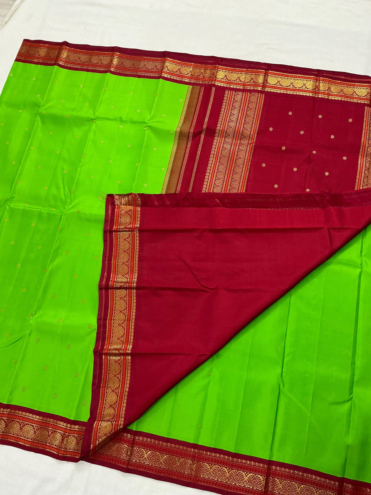 MYTHILI : Parrot Green