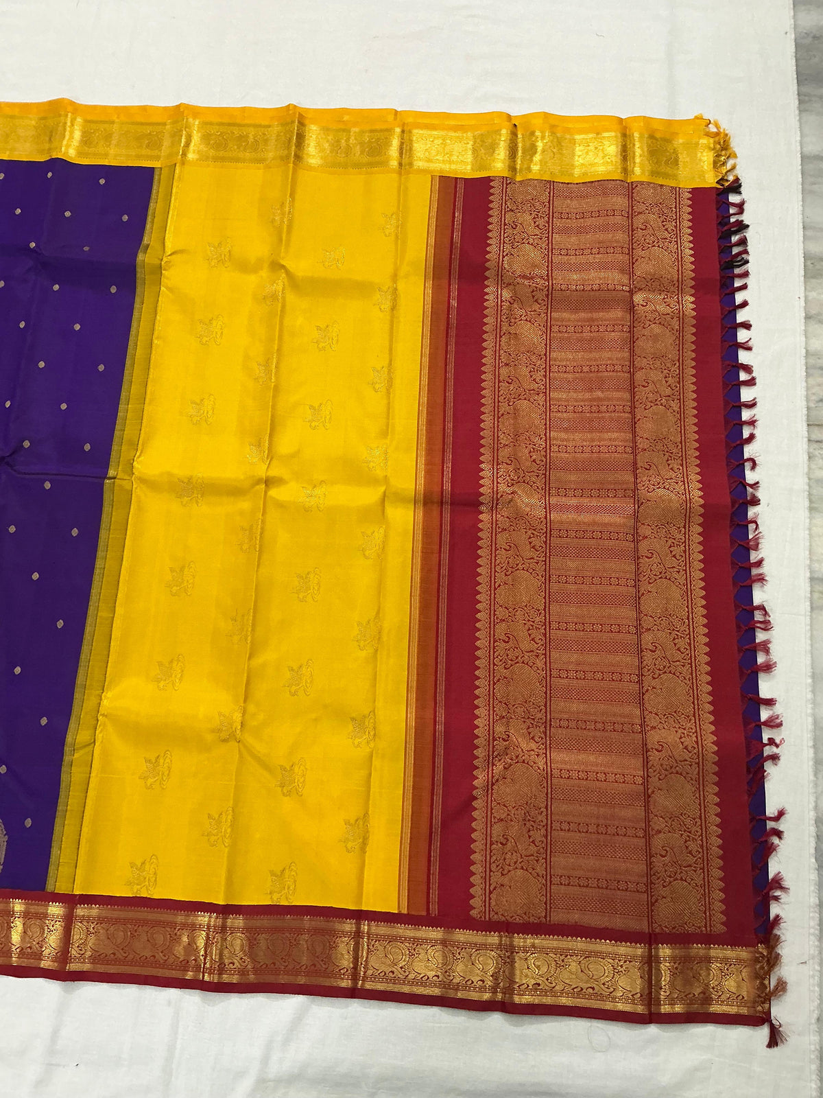 MYTHILI : Ther Butta + Double Pallu