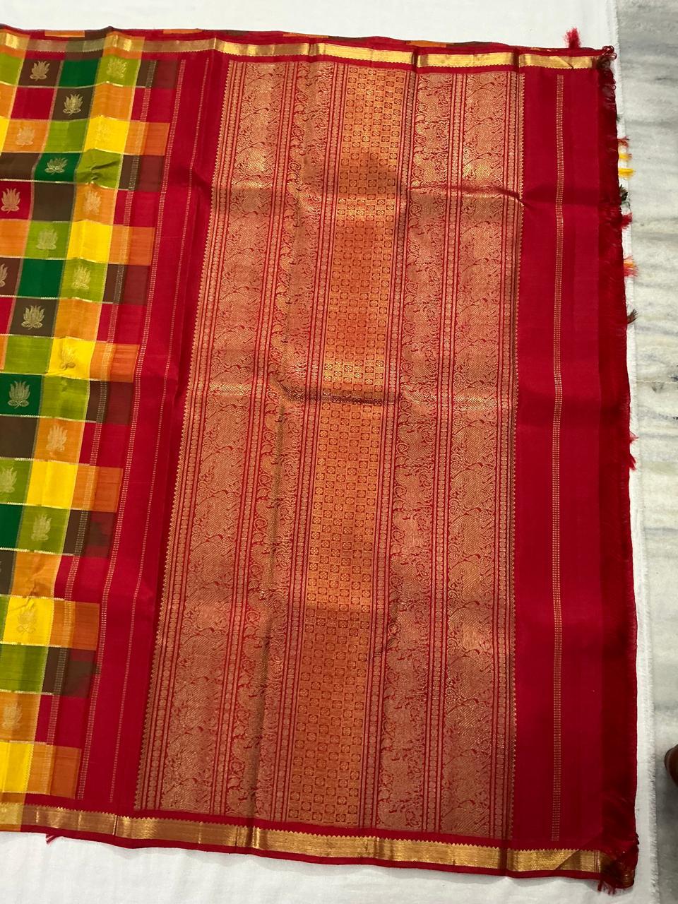 SWARA  : Paalum Pazhamum Kattam (Lotus Butta)