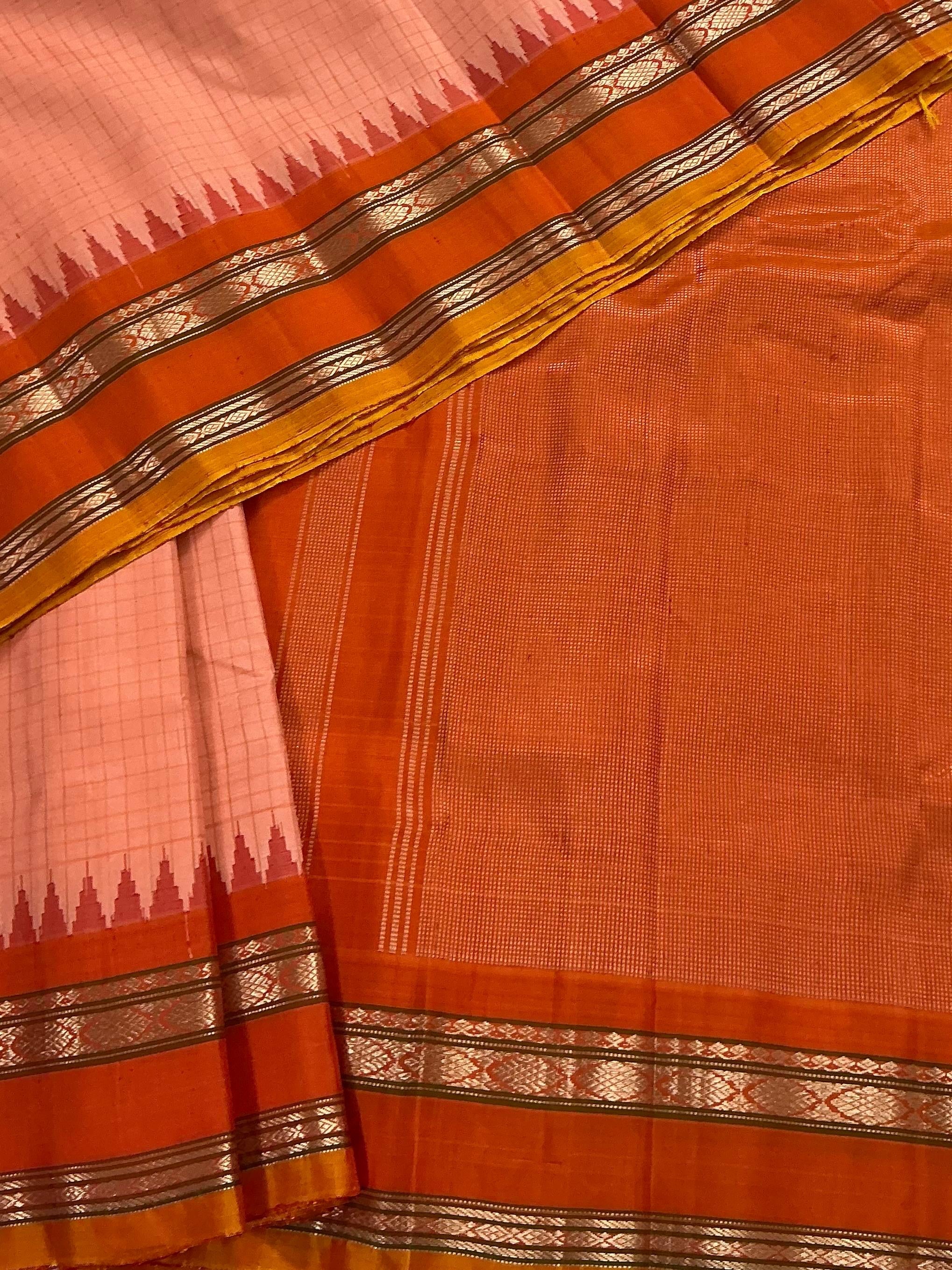 Kuttu Gadwal Silk