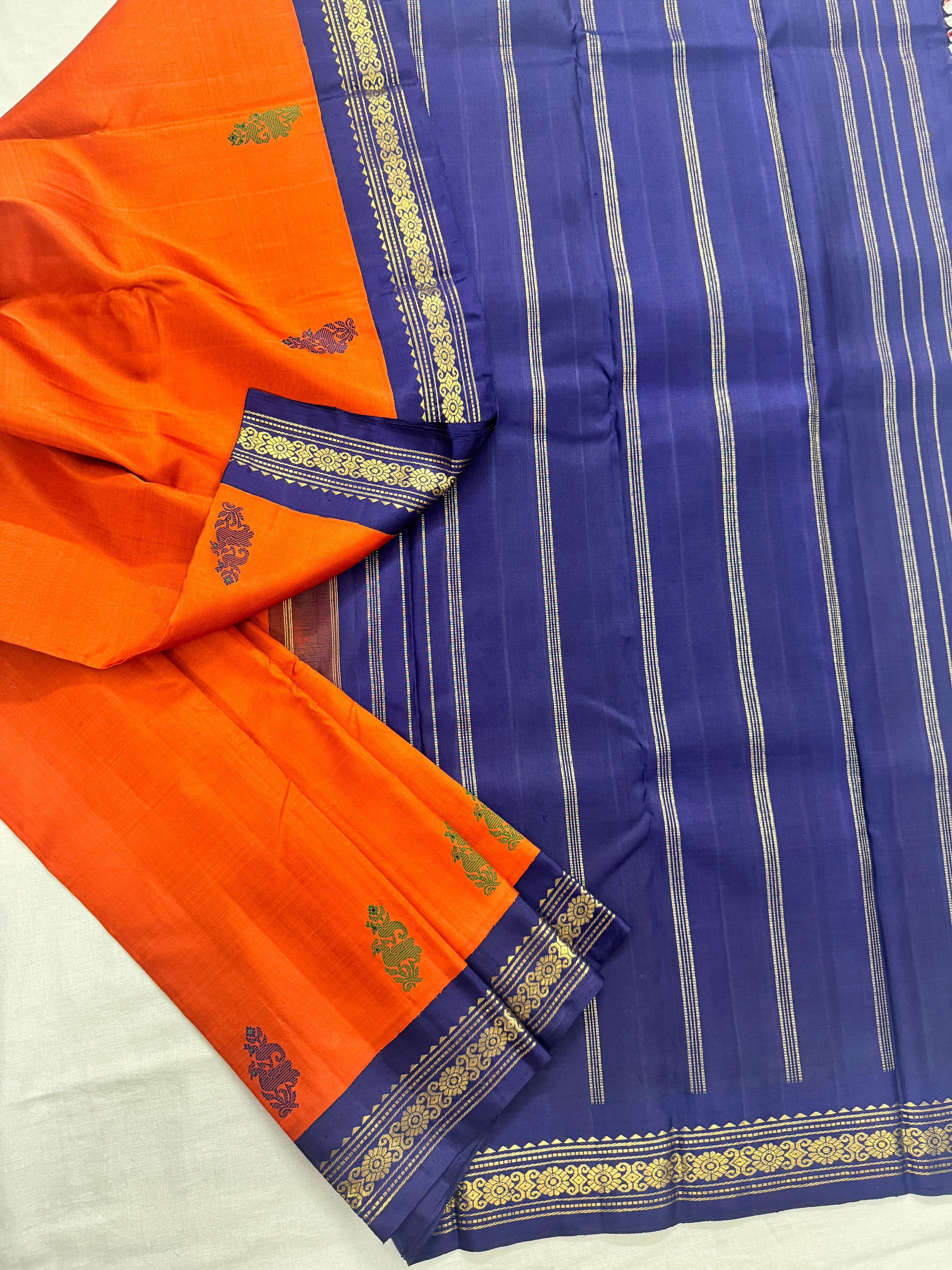 MYTHILI : Vintage Korvai Kanjivaram with Beetu Buttas
