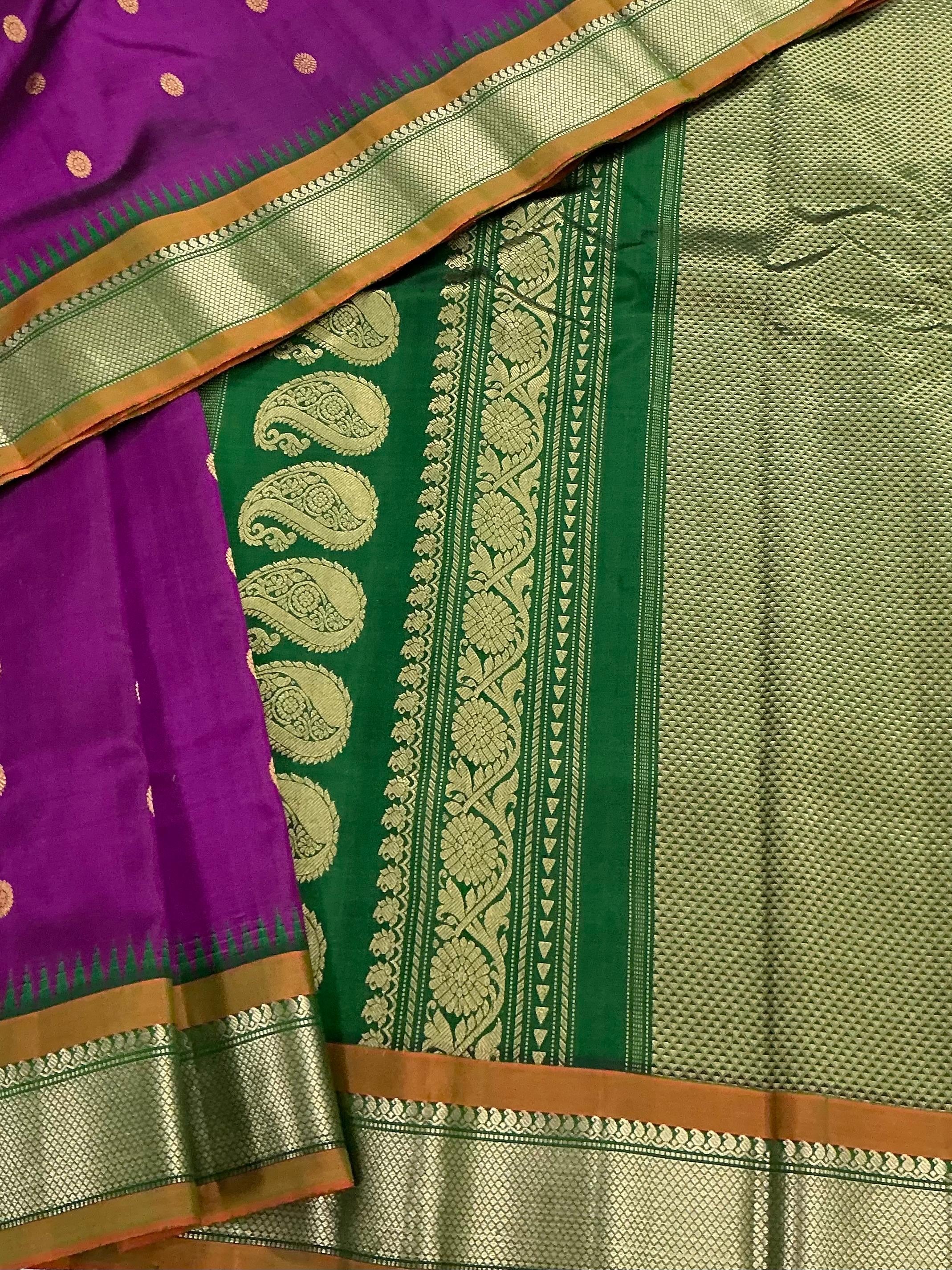 Kuttu Gadwal Silk
